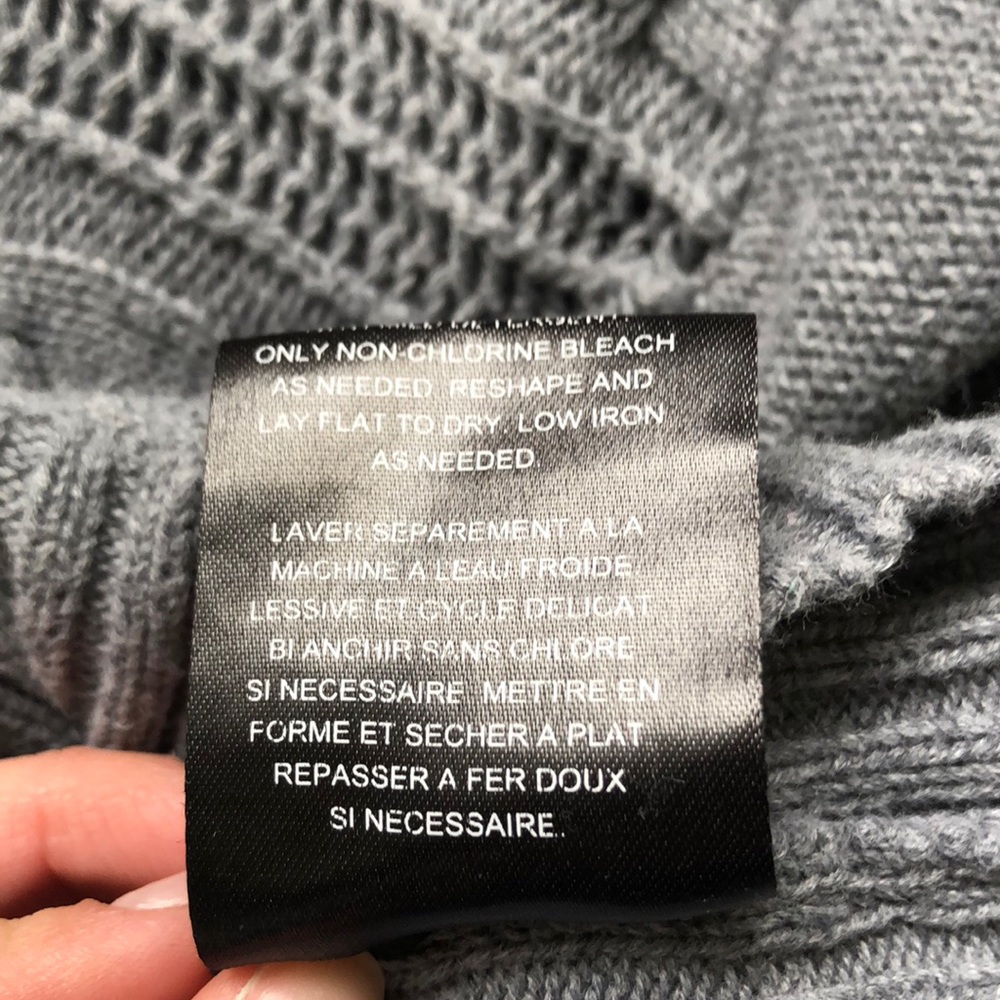 Volcom Cropped Sweater - Picture 8 of 8